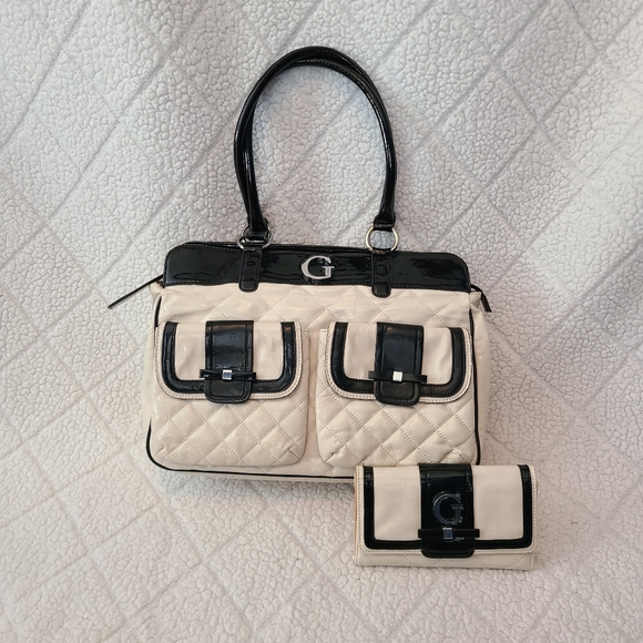 GUESS Jill Handbag and Wallet - Picture 2 of 6